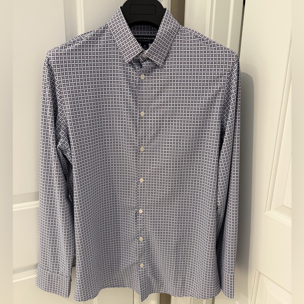 Mizzen and Main, Leeward, Medium Trim